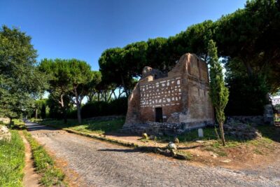 Rome: Appian Way and Catacombs of San Sebastian Tour - Catacombs of San Sebastian: A Guided Look at Early Christian Burial