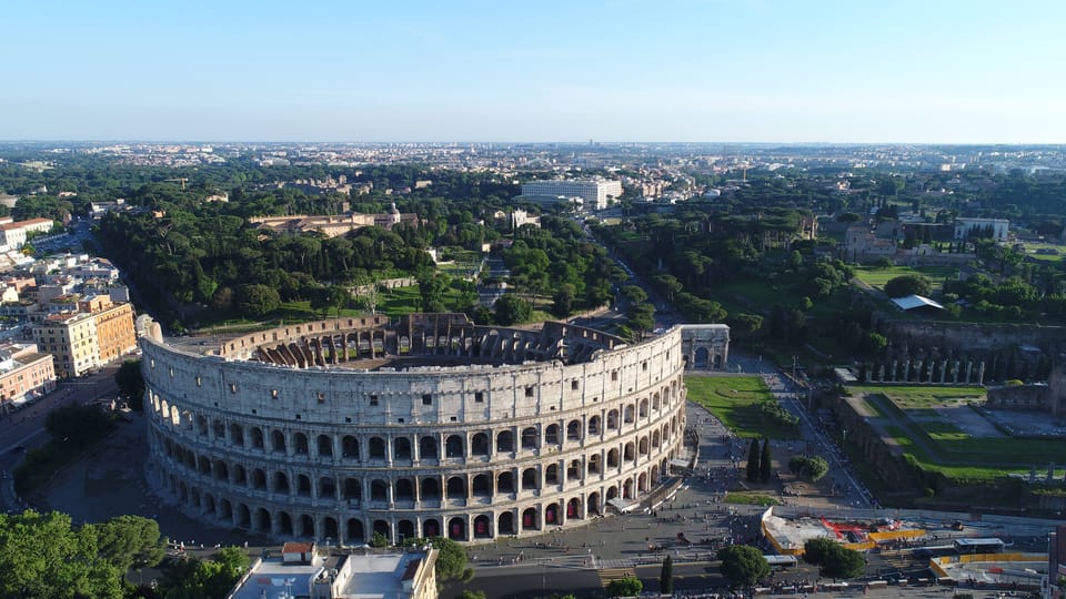 Rome: Arena Colosseum Tour with Arena Access - The Storytelling Part: How Your Guide Brings It to Life