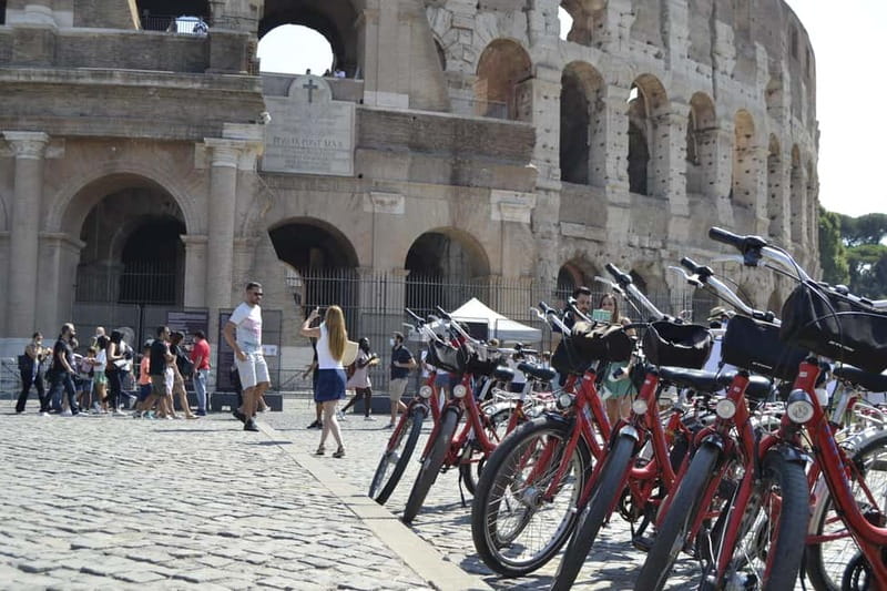 Rome Bike Rentals - The guide’s stories and photos: turning stops into context
