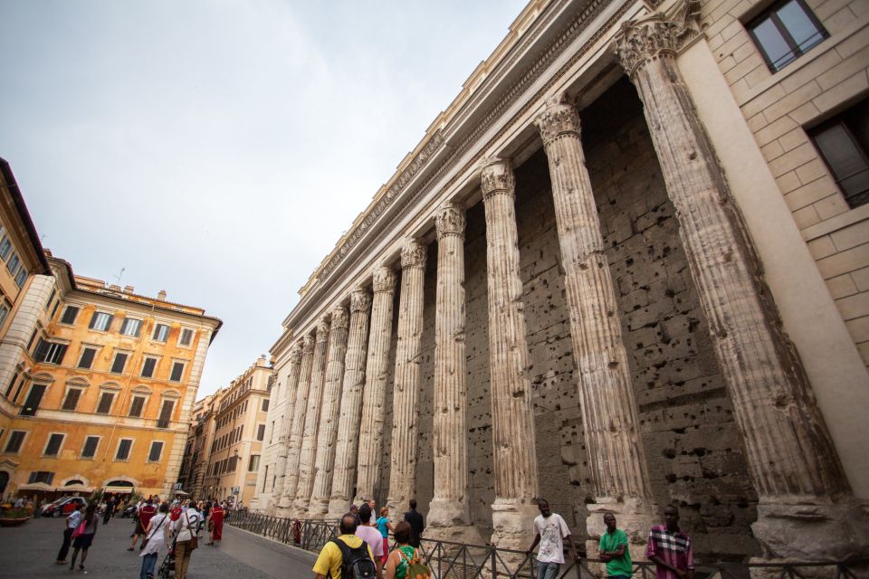Rome by Night: 3-Hour Guided Walking Tour - The Colosseum After Dark: Exterior Views, Maximum Atmosphere
