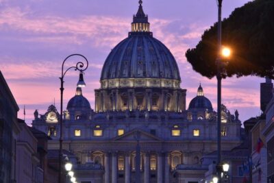 Rome by night in Mercedes Van 2 hour - The 2-hour rhythm: how the evening flows from 9pm to 11pm