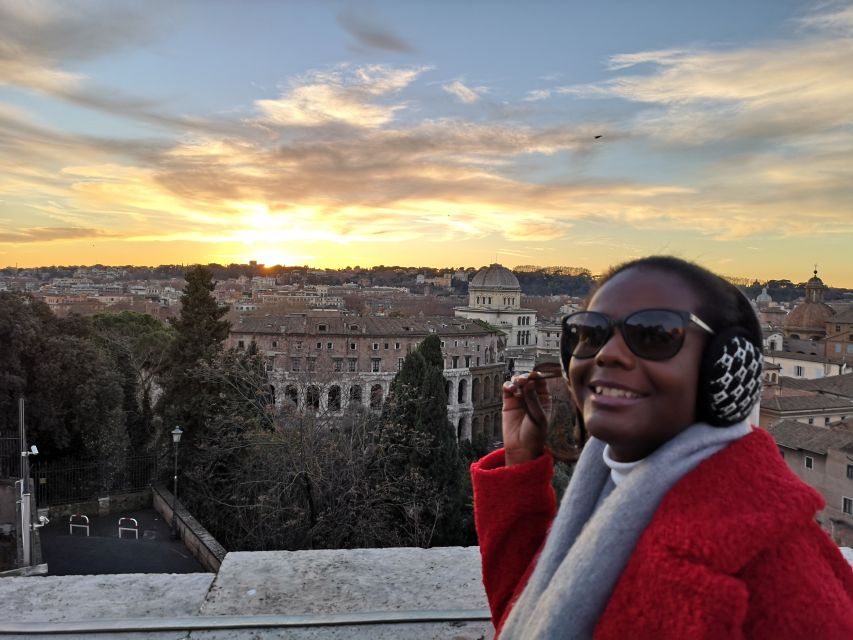 Rome By Night: Small Group E-Bike Tour - Colosseum and Roman Forum after dark: what to look for