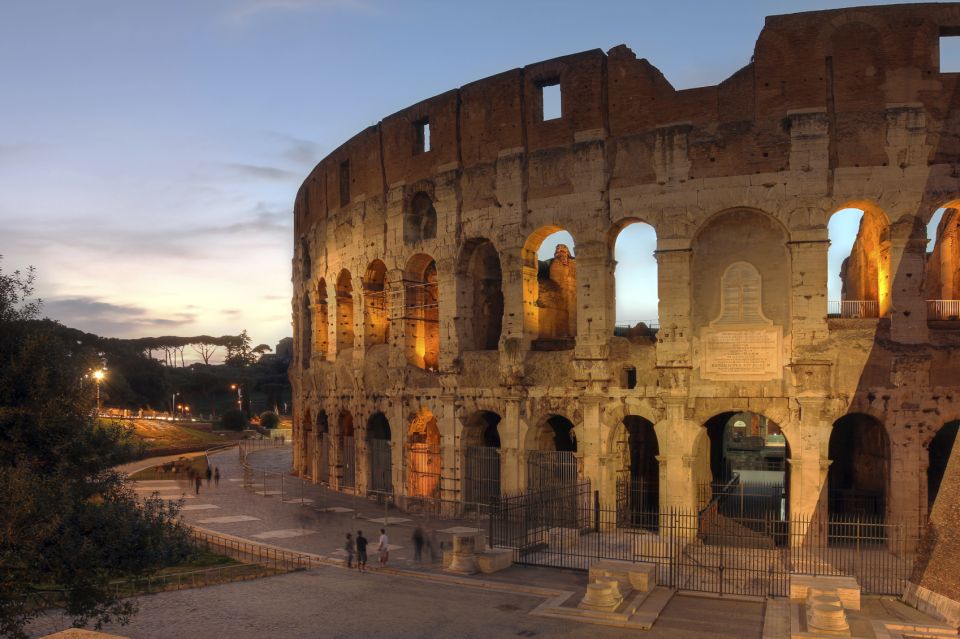 Rome By Night: Small Group E-Bike Tour - Riding Rome by e-bike: how you actually get the most