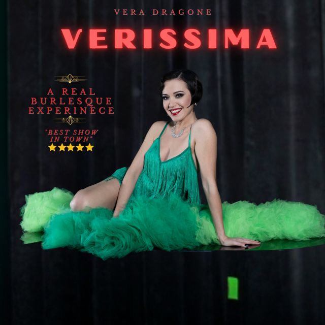 Rome: Cabaret Burlesque Show Experience with Dinner - The show structure: songs, monologues, and audience jokes