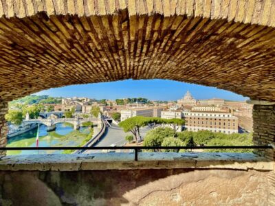 Rome: Castel Sant'Angelo and Hadrian's Tomb Guided VIP Tour - VIP entry and the small-group setup that makes it easier