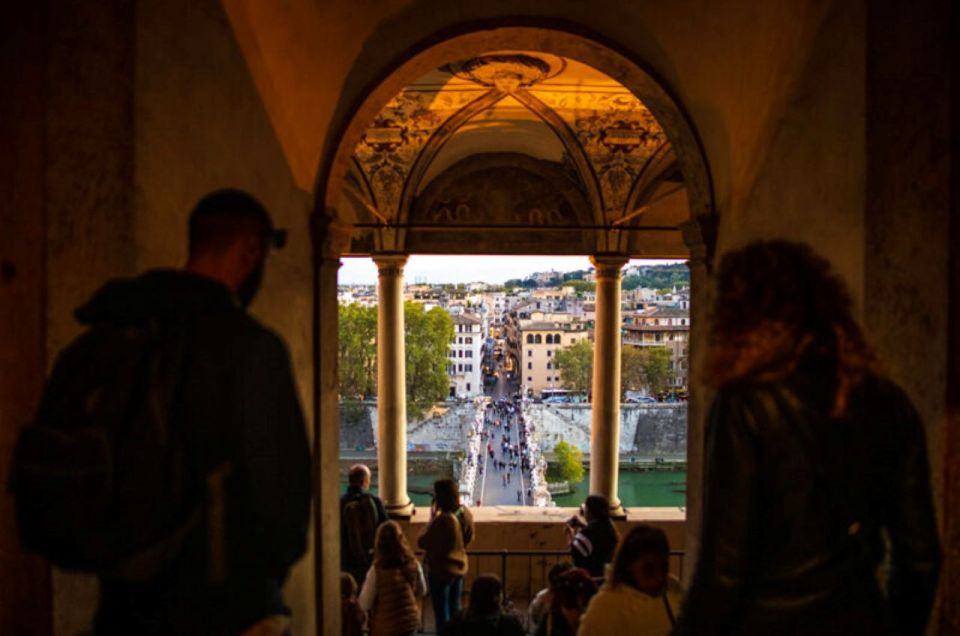 Rome: Castel Sant'Angelo Private Tour & Skip-the-Line Entry - Skip-the-line entry at Castel Sant’Angelo, and why it’s worth it