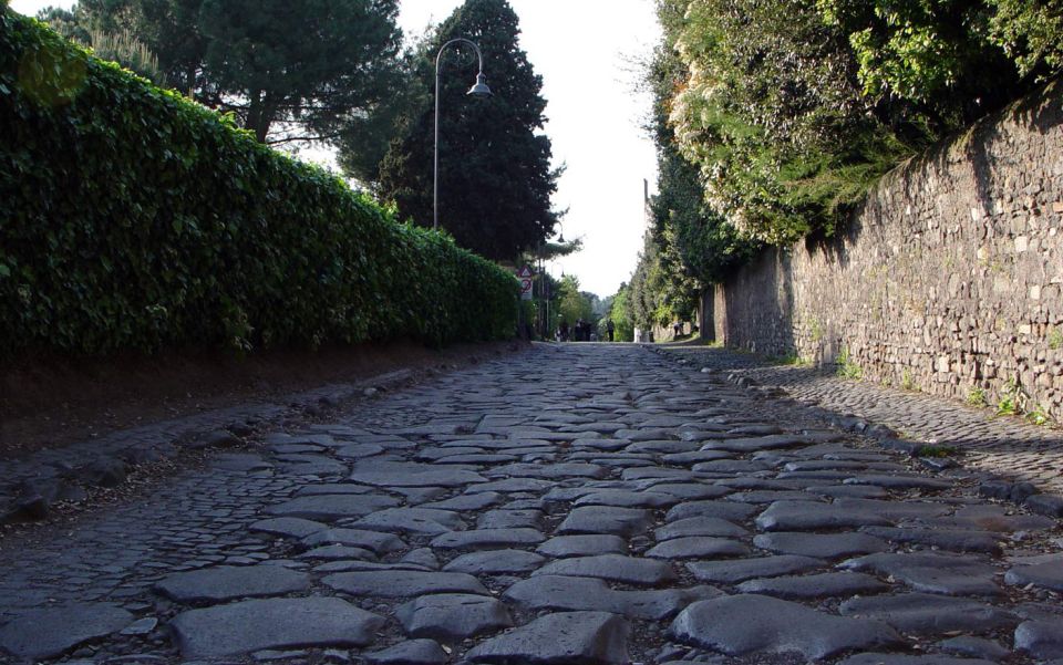 Rome: Catacombs & Appian Way 3-Hour Private Guided Tour - Should you book this Rome catacombs and Appian Way private tour?