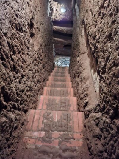 Rome: Catacombs Express ENGLISH Guided Tour - SKIP THE LINE - The Basilica of San Nereo and San Achilleo: the story begins above ground