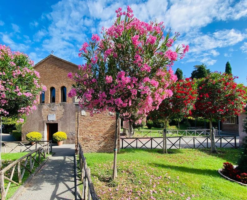 Rome: Catacombs Tour with Private Transfer and Tickets (3h) - The 3-hour flow: from hotel pickup to Janiculum Hill views