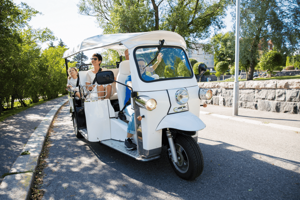Rome: City Highlights Golf Car Tour - Meeting at Via Francesco Crispi (and What to Look For)
