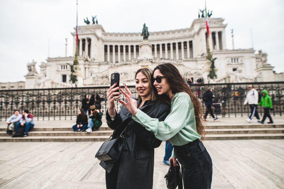 Rome: City Highlights Guided Tour by Golf Cart - Trevi Fountain Photo Time with Guide Stories You Can Follow