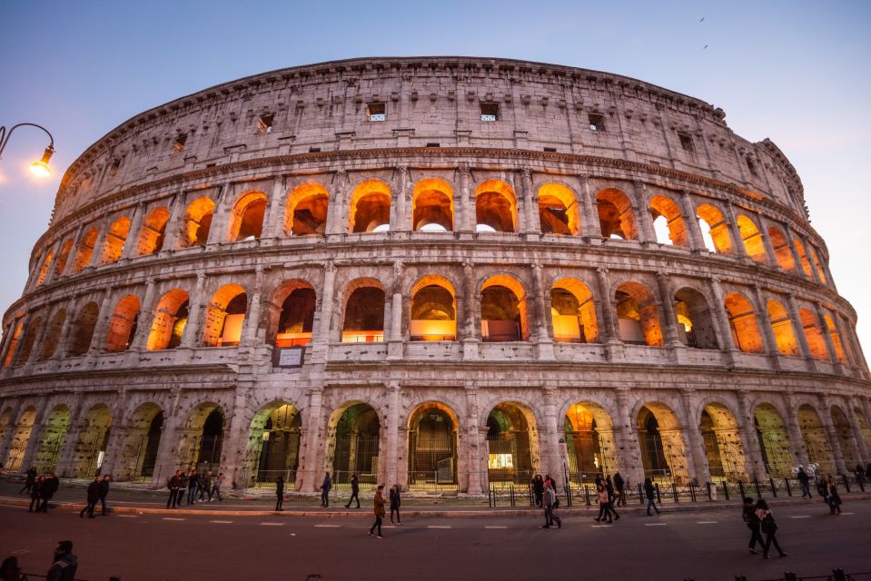 Rome: Colosseum and Palatine Hill Guided Walking Tour - The guide experience: live, in English, with help for your ears