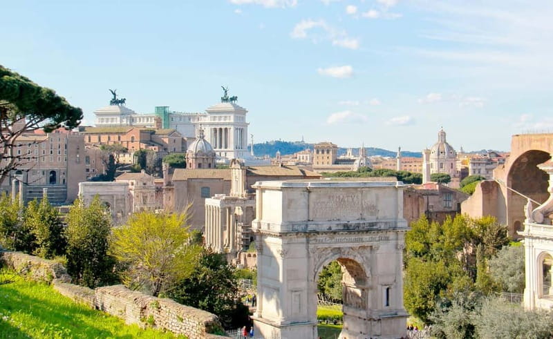 Rome: Colosseum Arena Floor Access & Roman Forum Tour - Timing, walking pace, and photo opportunities