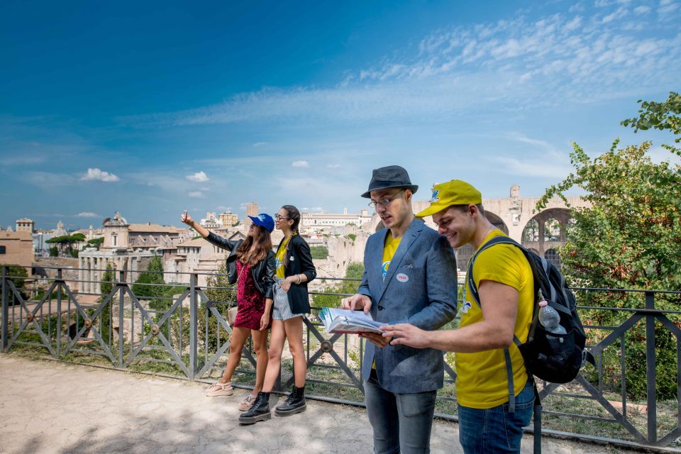 Rome: Colosseum Arena, Forum & Palatine Hill Guided Tour - Palatine Hill climb: elite villas, Rome’s origin idea, and city views
