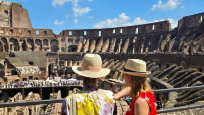 Rome: Colosseum Express Tour and Roman Forum Access - Meeting at Via del Colosseo and finding your group fast
