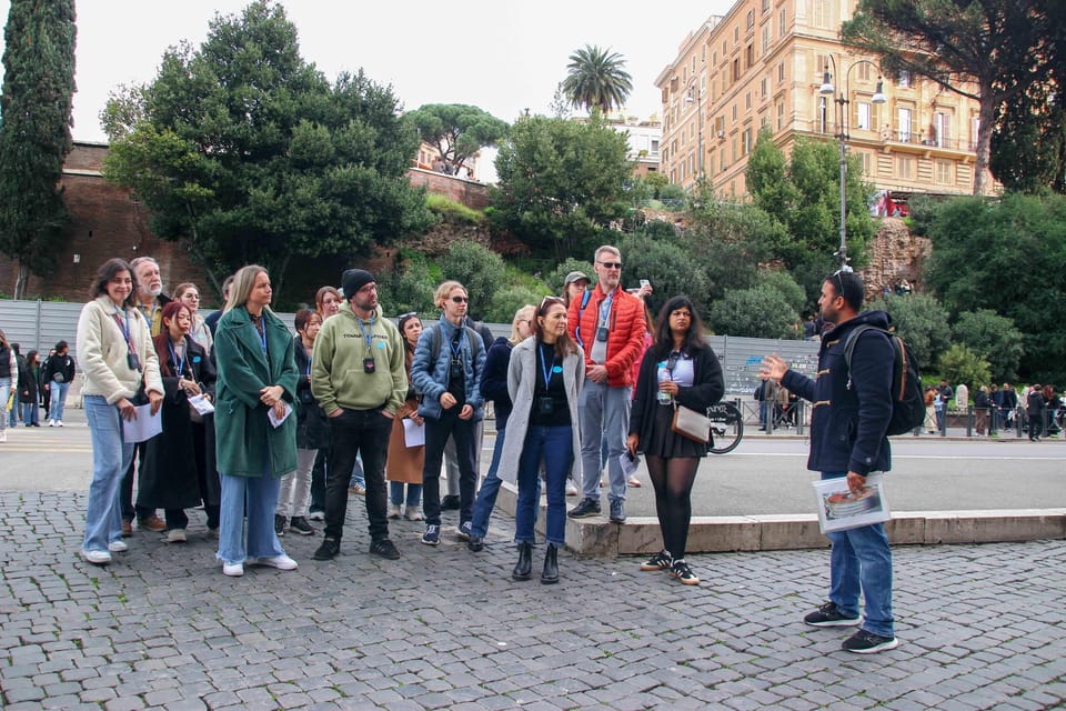 Rome: Colosseum & Forum with Audio Guide App -Optional Arena - Arriving at Via delle Terme di Tito 93: where the day starts