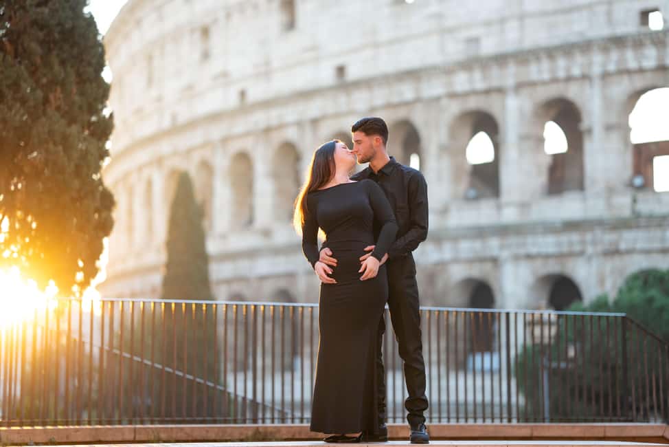 Rome: Colosseum Private Photoshoot - Sunrise vs Sunset: Picking Light Like a Pro