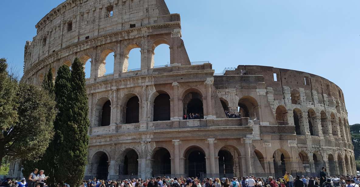 Rome: Colosseum Private Tour - Entering the Colosseum: first and second ring views