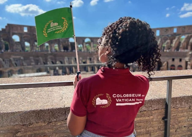 Rome: Colosseum, Roman Forum and Palatine Hill & Audioguide - Entering the Colosseum: what to focus on in your first minutes