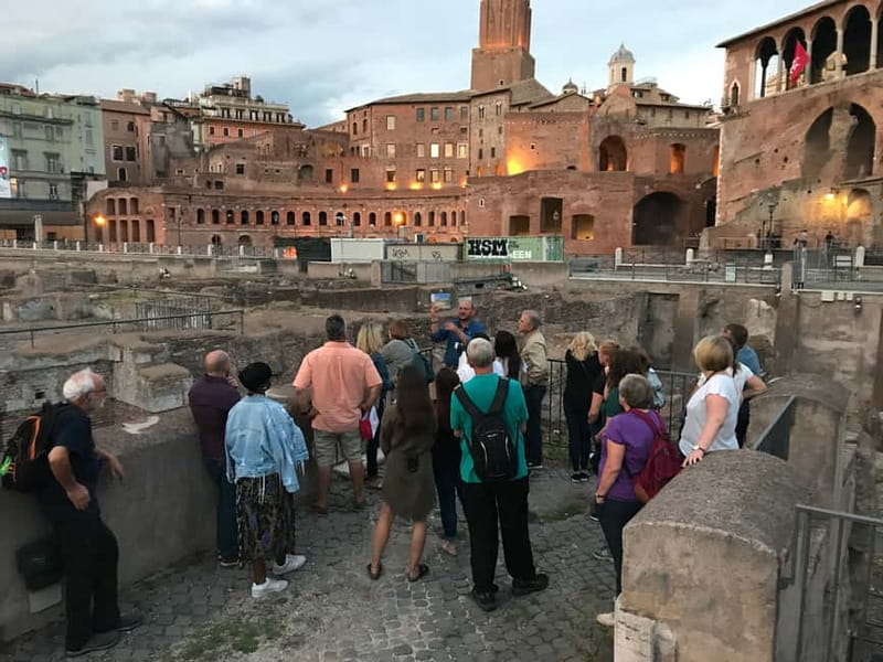 Rome: Colosseum, Roman Forum and Palatine Hill & Audioguide - Roman Forum on your own: turning ruins into a daily-life map