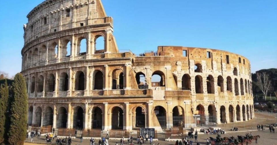 Rome: Colosseum, Roman Forum, and Palatine Hill Experience - Entering The Colosseum on your fixed time slot