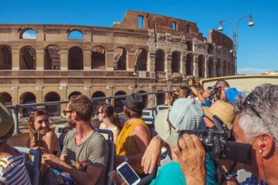 Rome: Colosseum, Roman Forum, Palatine Hill & Hop-on Hop-off - Starting at Mamertine Prison (and why that timing works)