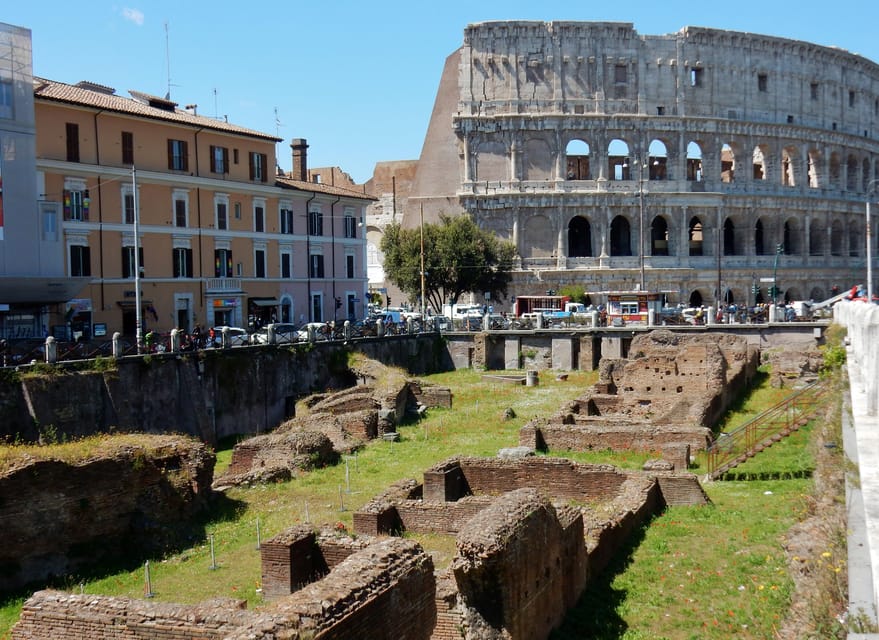 Rome: Colosseum Tour with Gladiator's Arena Option and Forum - Practical stuff that can make or break your visit