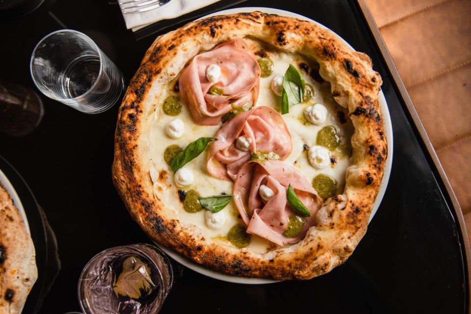 Rome: Cooking Class with a Master Neapolitan Pizzaiolo - Eating What You Made With Wine or Craft Beer