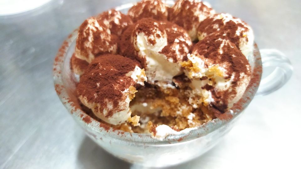 Rome cooking: Gelato & Tiramisu with savoiardi Baking class - The Instructor Factor: Why Small Groups Make Better Desserts