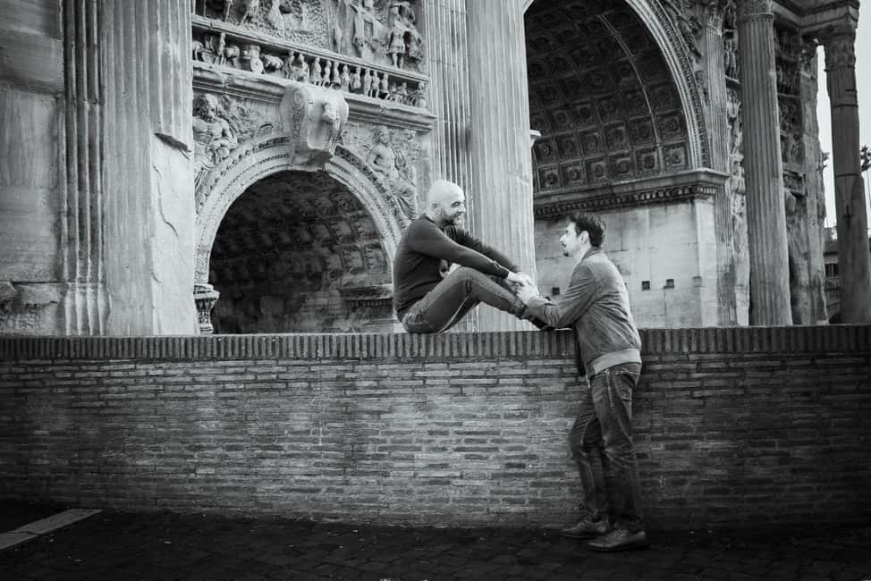 Rome: Couple Photoshoot Experience LGBTQ+ Friendly - What you get after the shoot: edited photos in a private online gallery