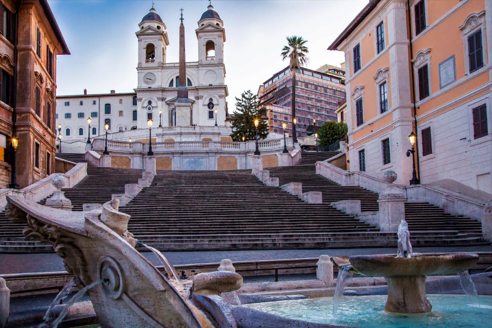 Rome: Discover the Eternal City Center Walking Tour - Weather-proofing your walk on Roman cobblestones