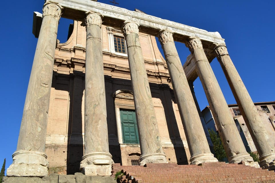 Rome: Domus Tiberiana, Roman Forum, and Palatine Hill Tour - Palatine Hill’s Emperor Residences (Augustus, Tiberius, Domitian)