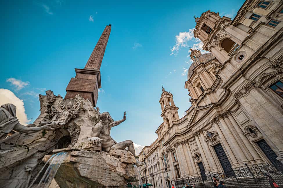 Rome E-Bike Tour with a local! (and a traditional snack) - Who should book this e-bike tour with Luigi