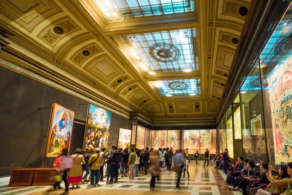 Rome: Early-Entry Vatican Museums & Sistine Chapel Tour - When sections close: how the tour handles Vatican curveballs