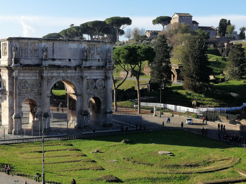 Rome: Exclusive Colosseum Underground and Roman Forum Tour - Who the small-group format is best for