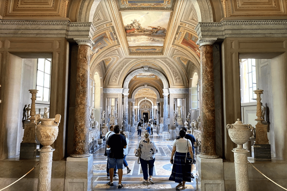 Rome: Express Early Morning Sistine Chapel Small Group Tour - Key highlights at a glance