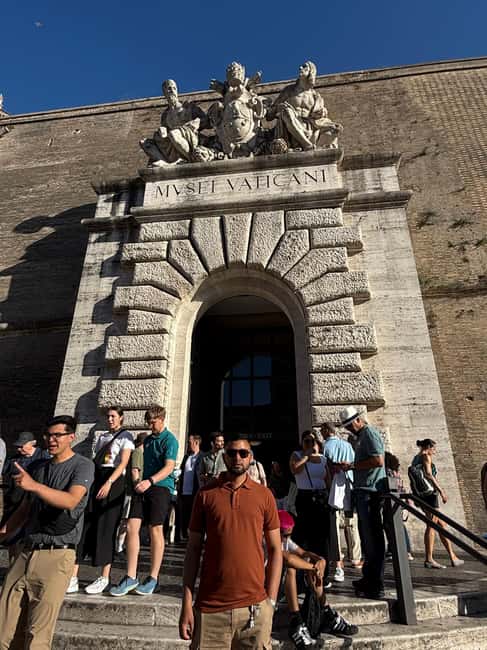 Rome: Fast-Track Ticket to Vatican Museum & Sistine Chapel - The Vatican Museums staircase moment: why the Spiral Staircase matters
