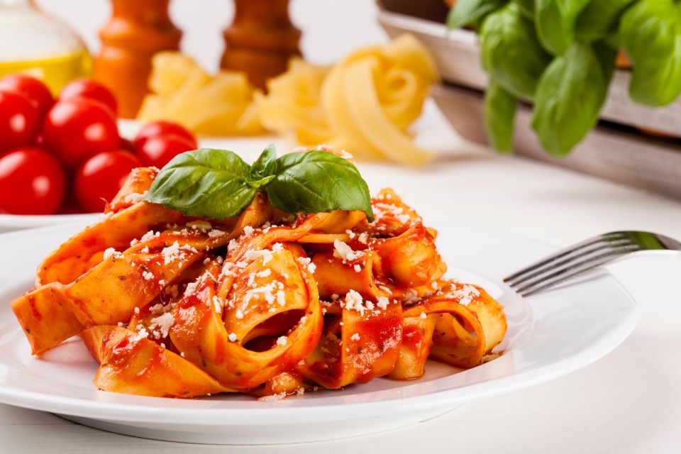 Rome: Fettuccine Pasta Cooking Class in Rome's City Center - Food notes: gluten limits, vegan limits, and what vegetarian can mean