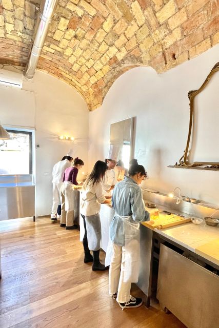 Rome: Five Shapes of Pasta Cooking Class in Ancient Tavern - Key highlights you should care about