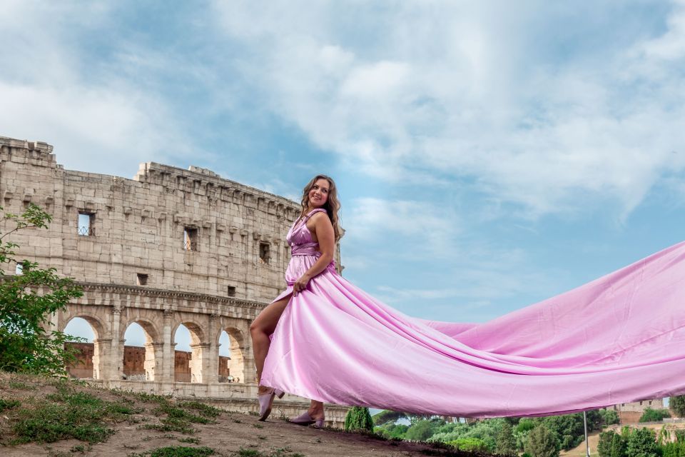 Rome: Flying Dress Professional Photoshoot - Meeting at Caffè Roma: Getting Oriented Without Stress