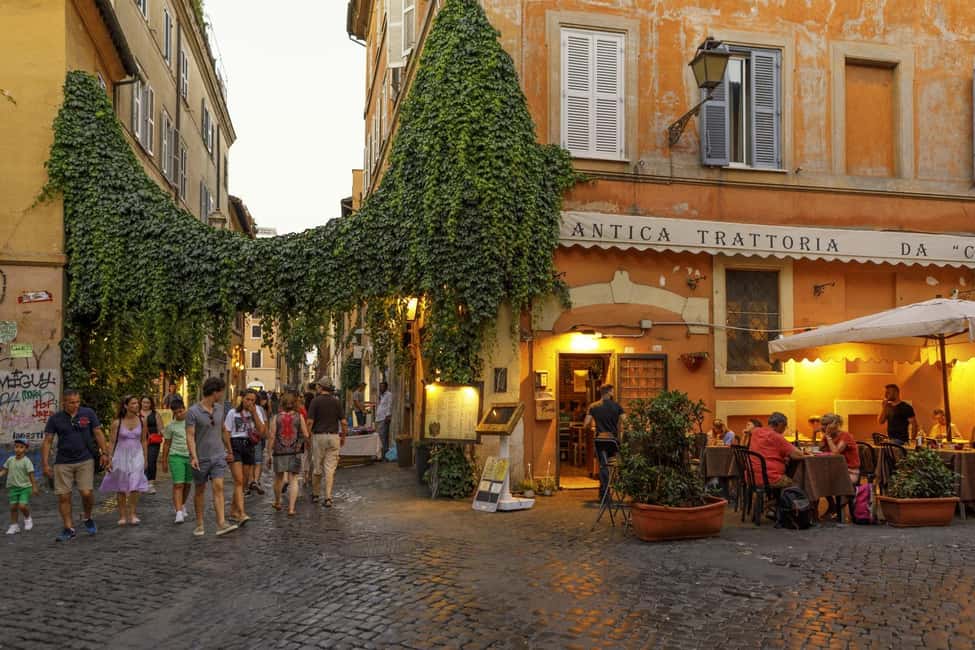 Rome: Food & Wine Tour with a local guide in Trastevere - First Bites and Wine-Soaked Stories at the Aperitif Stop