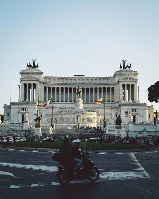 Rome: Fountains and Squares small-group guided Walking Tour - Key highlights you’ll feel immediately