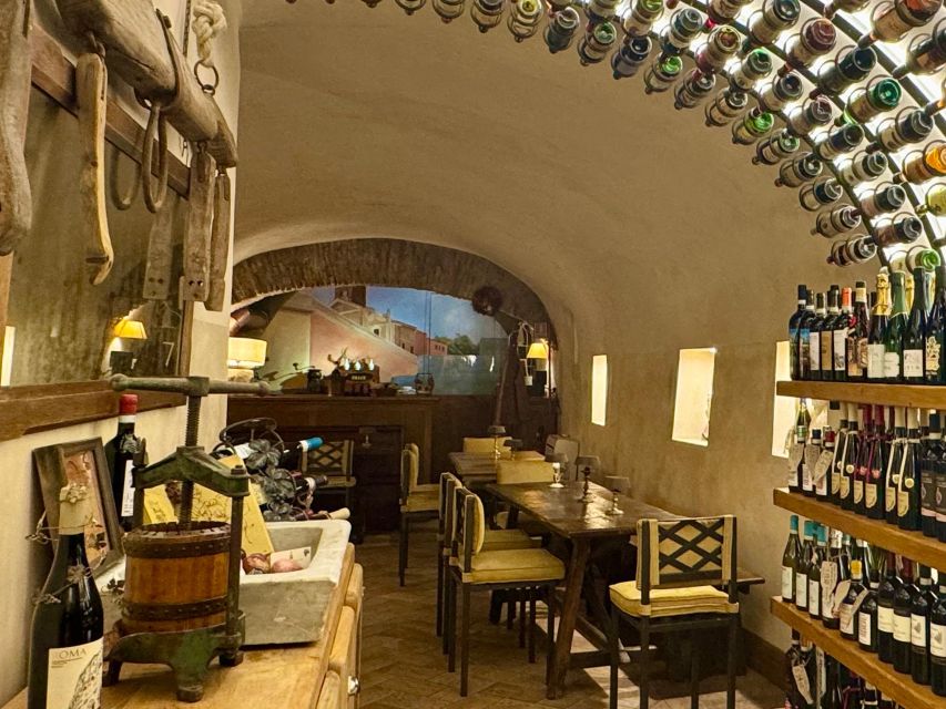 Rome: Lunch Food Tasting with Wine Pairing in Trastevere - Service and Atmosphere: Staff Stories, Ambassadors, and a Personal Pace