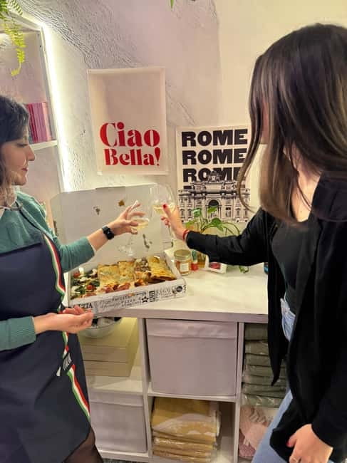Rome: Make Your Own Candle Near the Colosseum - Who Will Enjoy This Most?