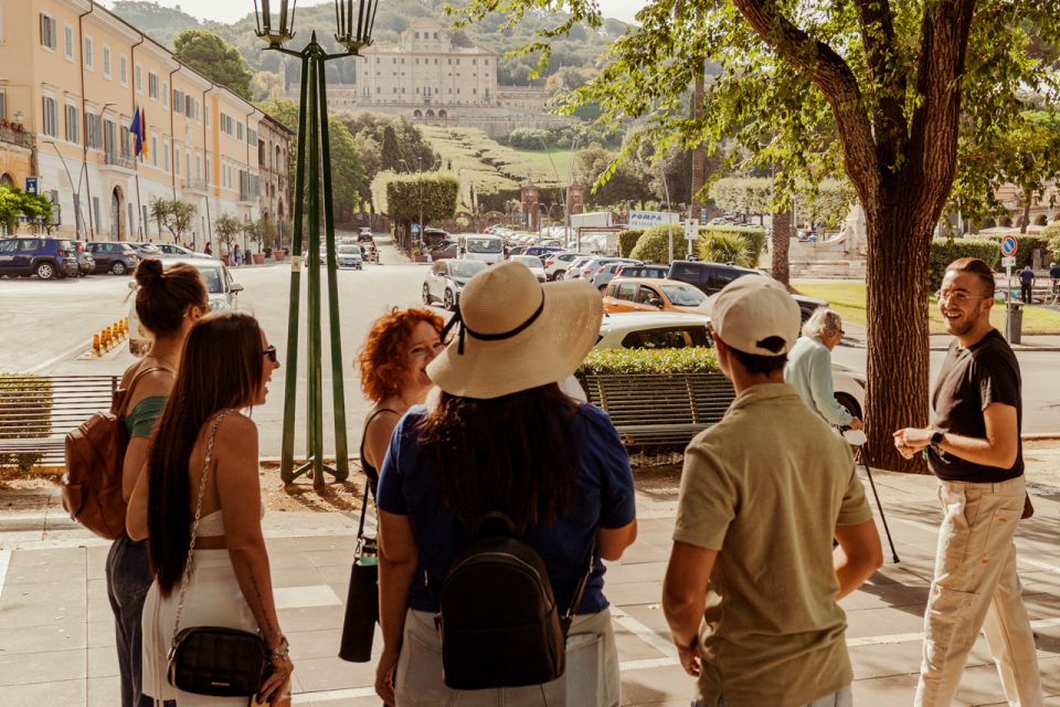 Rome: Pasta Making with Wine Tasting and Dinner in Frascati - Short town tour in Frascati, plus the stairs reality check