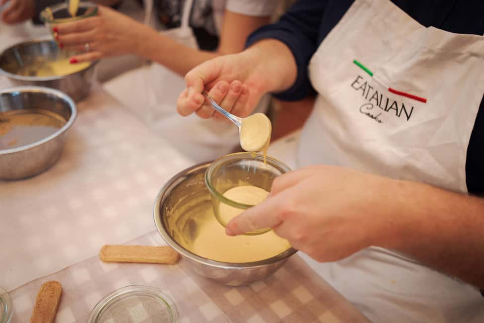 Rome: Pizza and Tiramisu Cooking Class in Piazza Navona - Why Piazza Navona makes this class an easy win