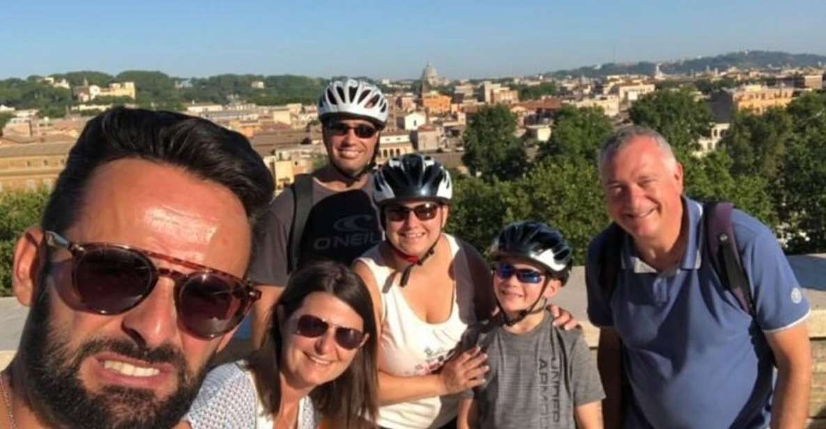 Rome : Private custom walking tour with a local guide - What you’ll see: iconic exteriors, museum areas, and photo stops