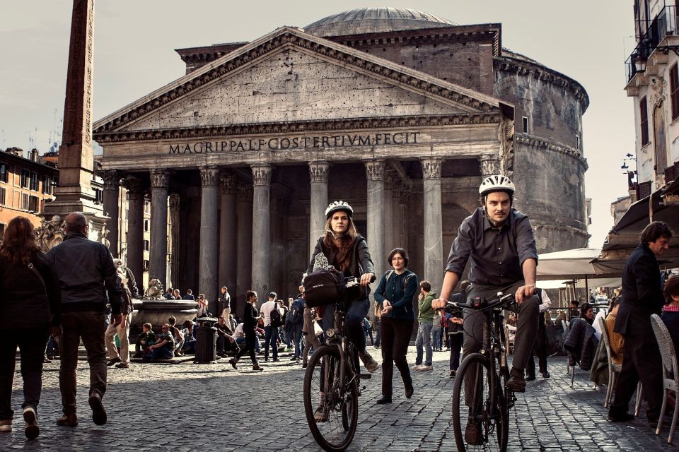 Rome: Private Half-Day Bike Tour with E-bike - How private group touring changes your day