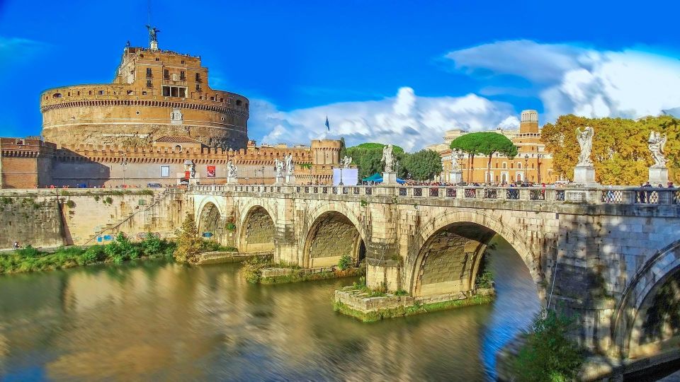 Rome: Private Sightseeing Day Tour from Civitavecchia Port - Mercedes comfort and driver commentary that actually helps