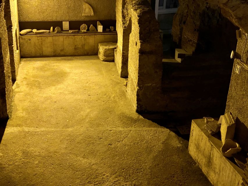 Rome: Private Tour of Navona Square with Undergrounds - Construction and conditions: what can change your experience
